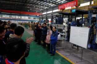 華東冶金超硬所粉冶廠工會(huì)成功舉辦第十屆職工技能競(jìng)賽暨技術(shù)交流活動(dòng)